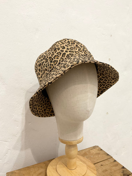 Safari bucket hat