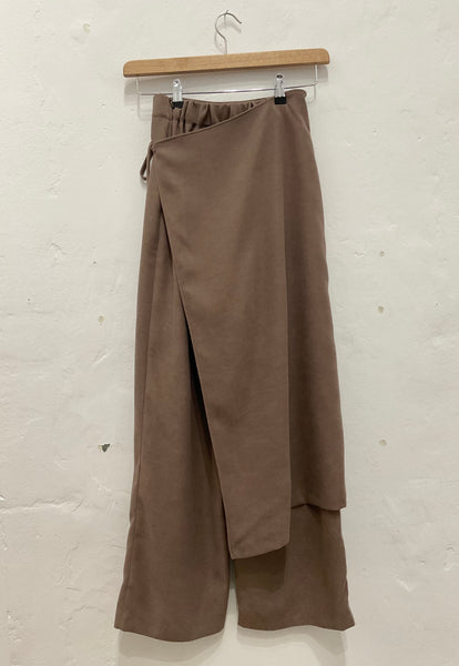 Wrap skirt trousers