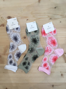 Daisy Flower Motif Socks (4 colours)