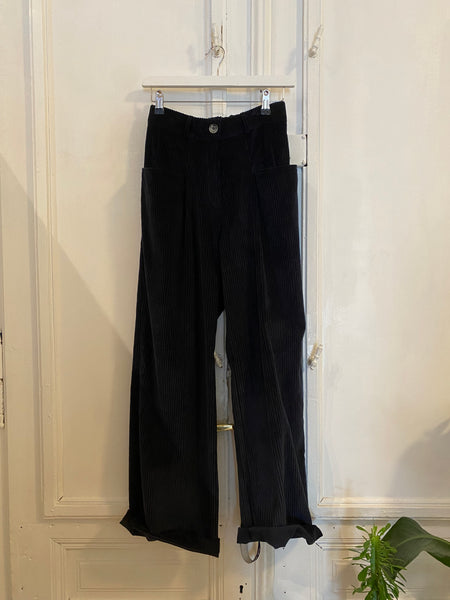 Corduroy baggy Trousers