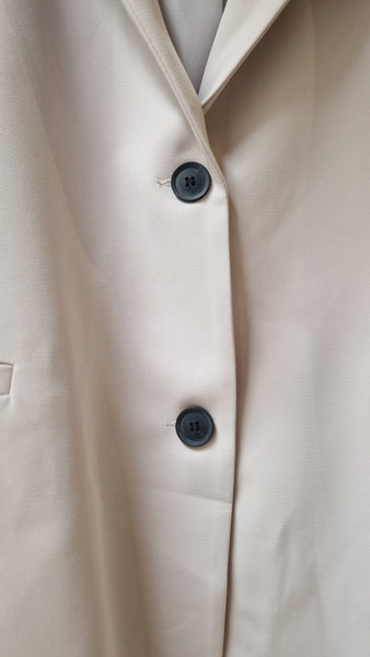 Boxy 2 button jacket - Set Up with Front string Trousers