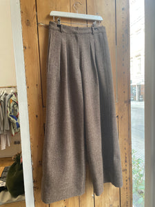 Front tuck herringbone wide pants