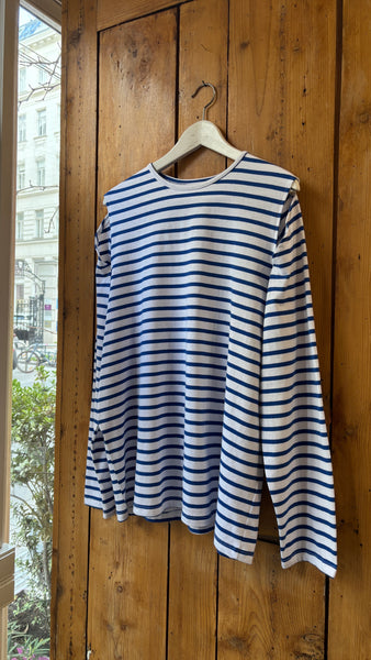 Stripe shoulder cut-out long sleeve T-Shirt