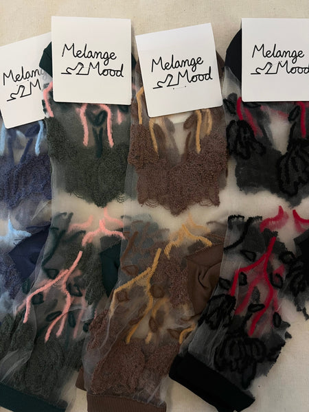 Stemmed Flower Mesh Socks