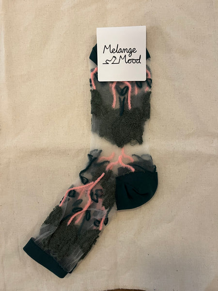 Stemmed Flower Mesh Socks