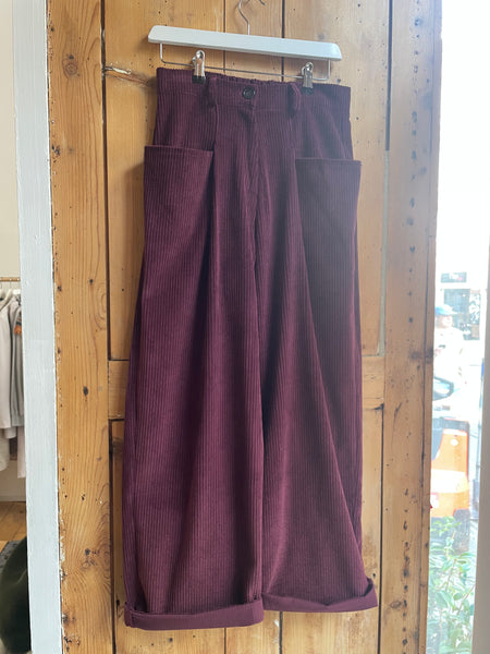 Corduroy baggy Trousers