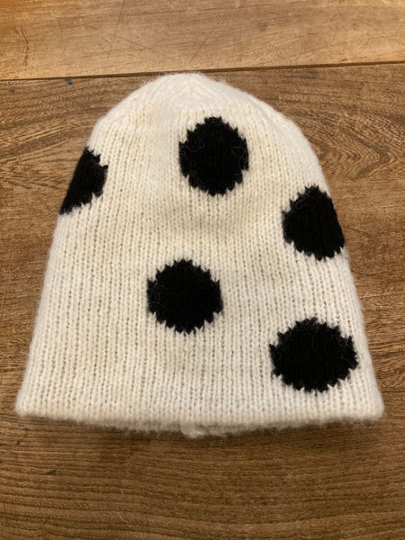 Alpaca Dots Beanie