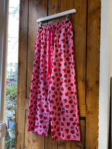Strawberry easy pants