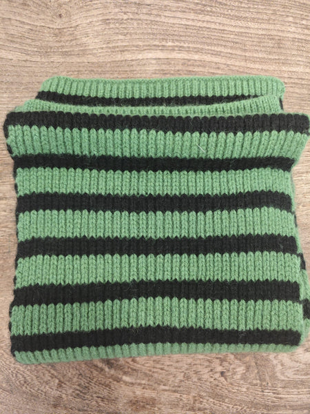 Striped wool scarf