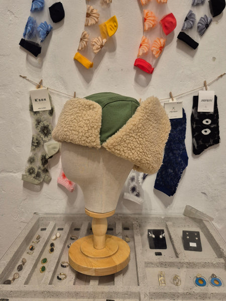 Cotton earflap boa cap