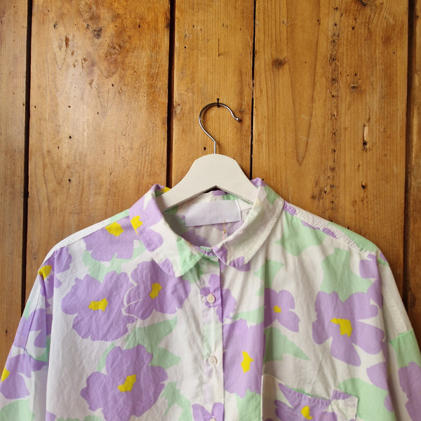 Colorful Daisy flower pattern shirt